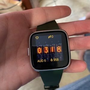 Fitbit versa lite